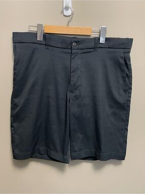 Callaway Men's Black Flat Front Golf Shorts Size 36